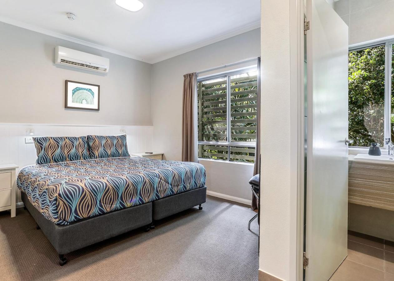 Noosa Flashpackers Sunshine Beach Exterior photo
