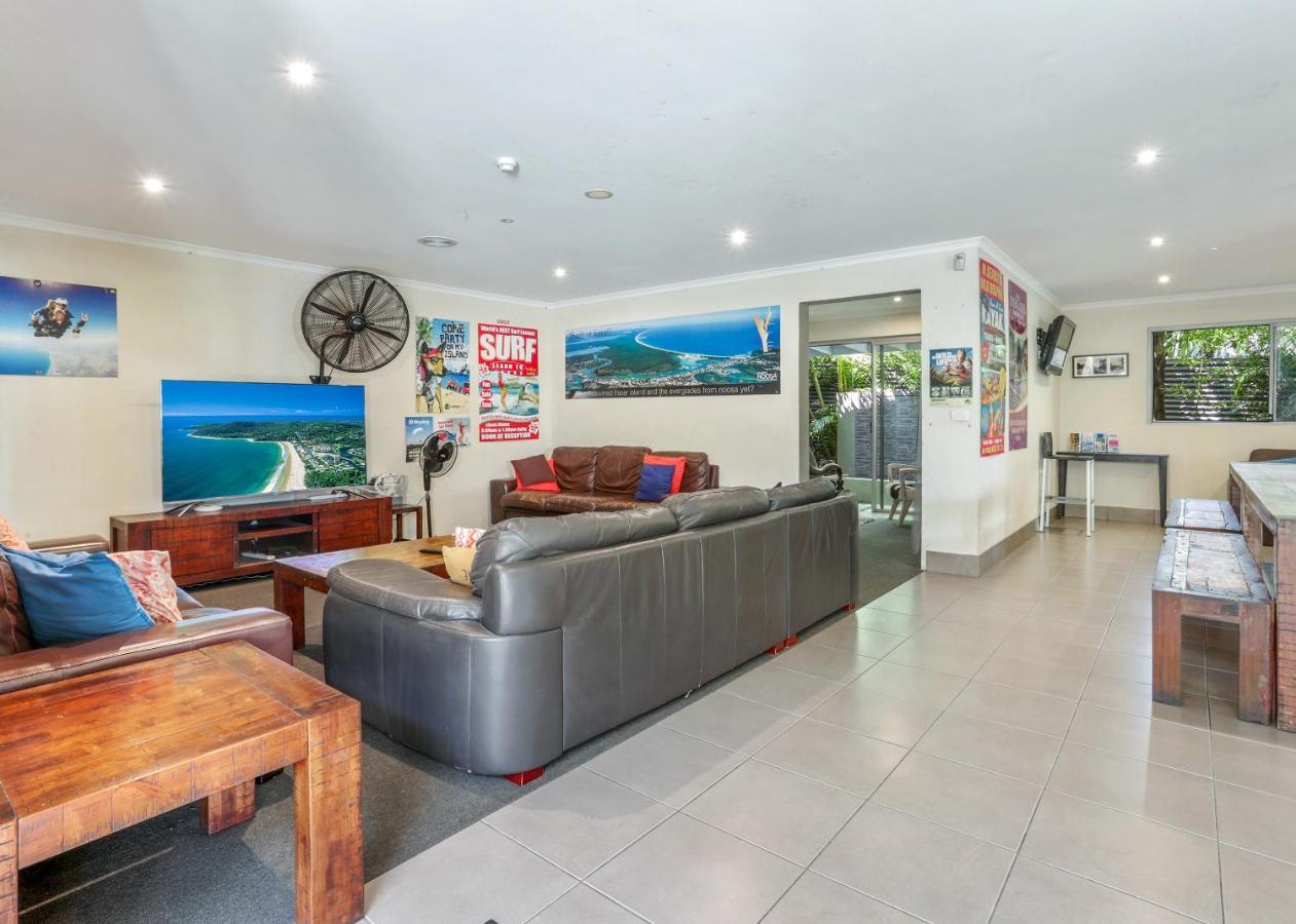 Noosa Flashpackers Sunshine Beach Exterior photo