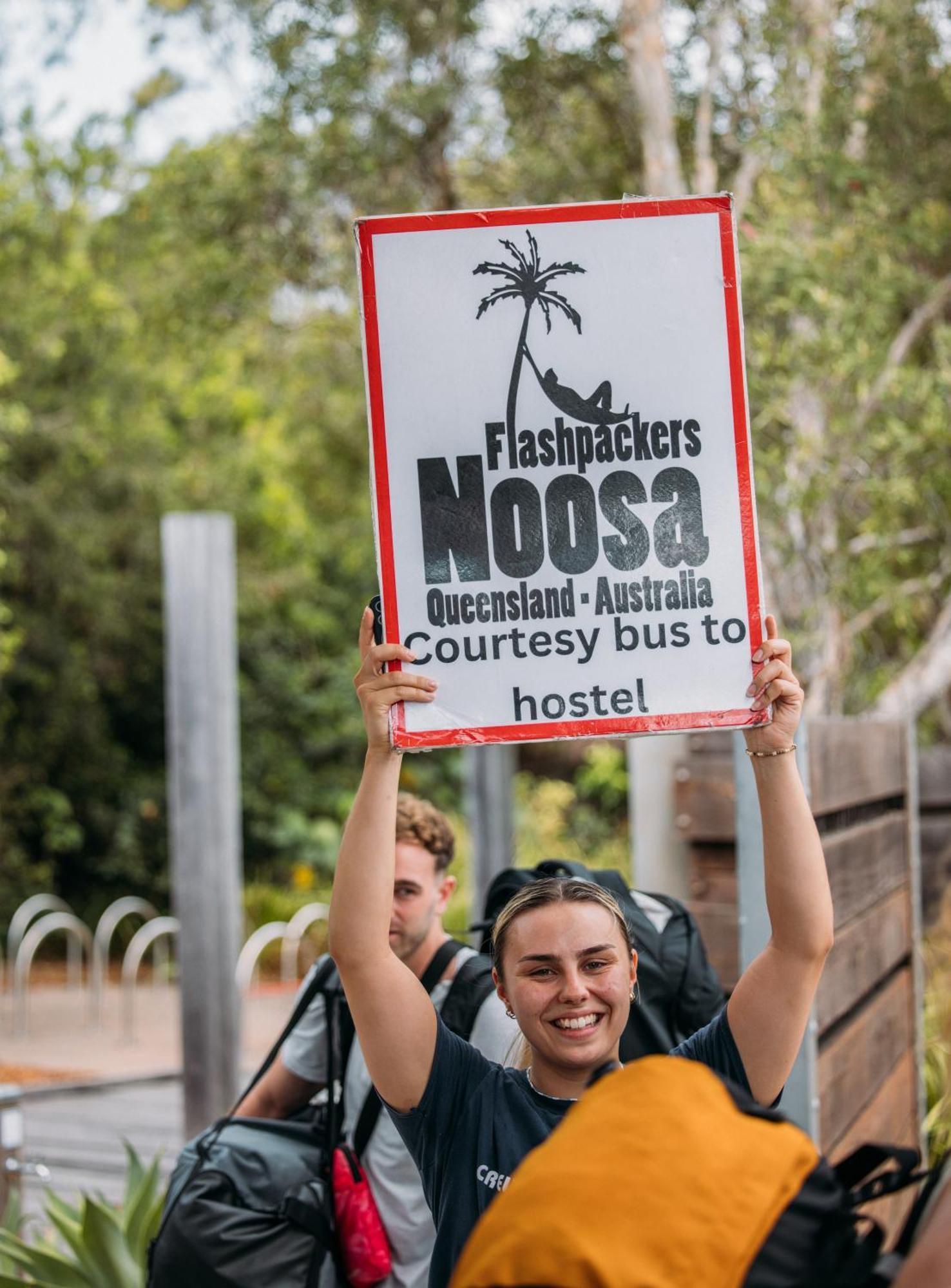 Noosa Flashpackers Sunshine Beach Exterior photo
